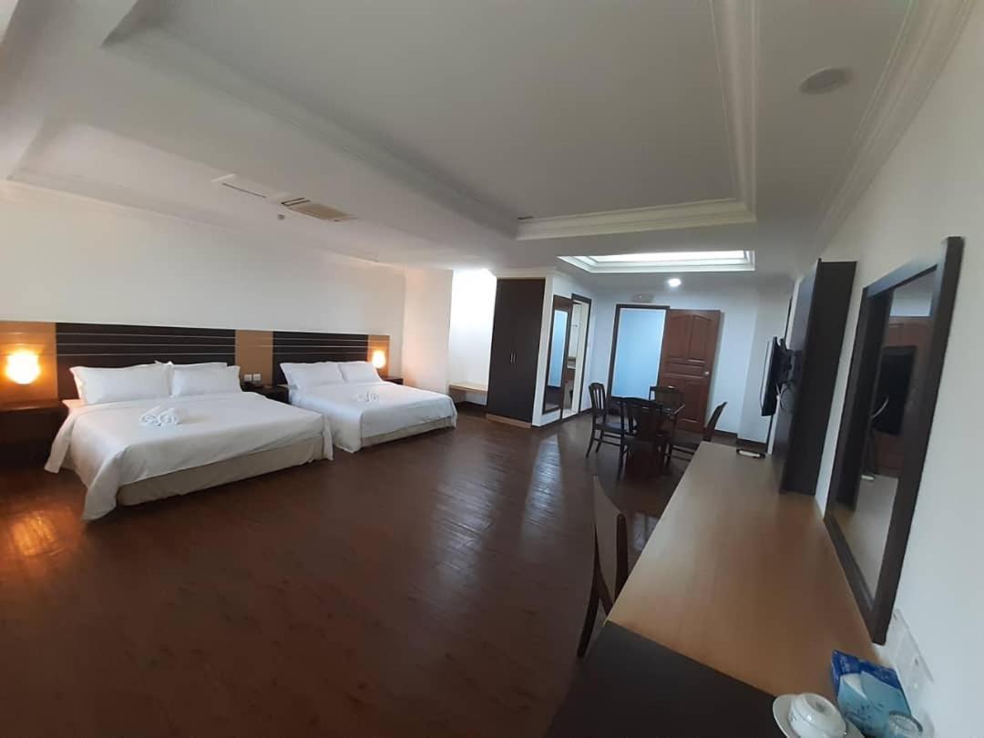 Sara Hotel Λαμπουάν Εξωτερικό φωτογραφία