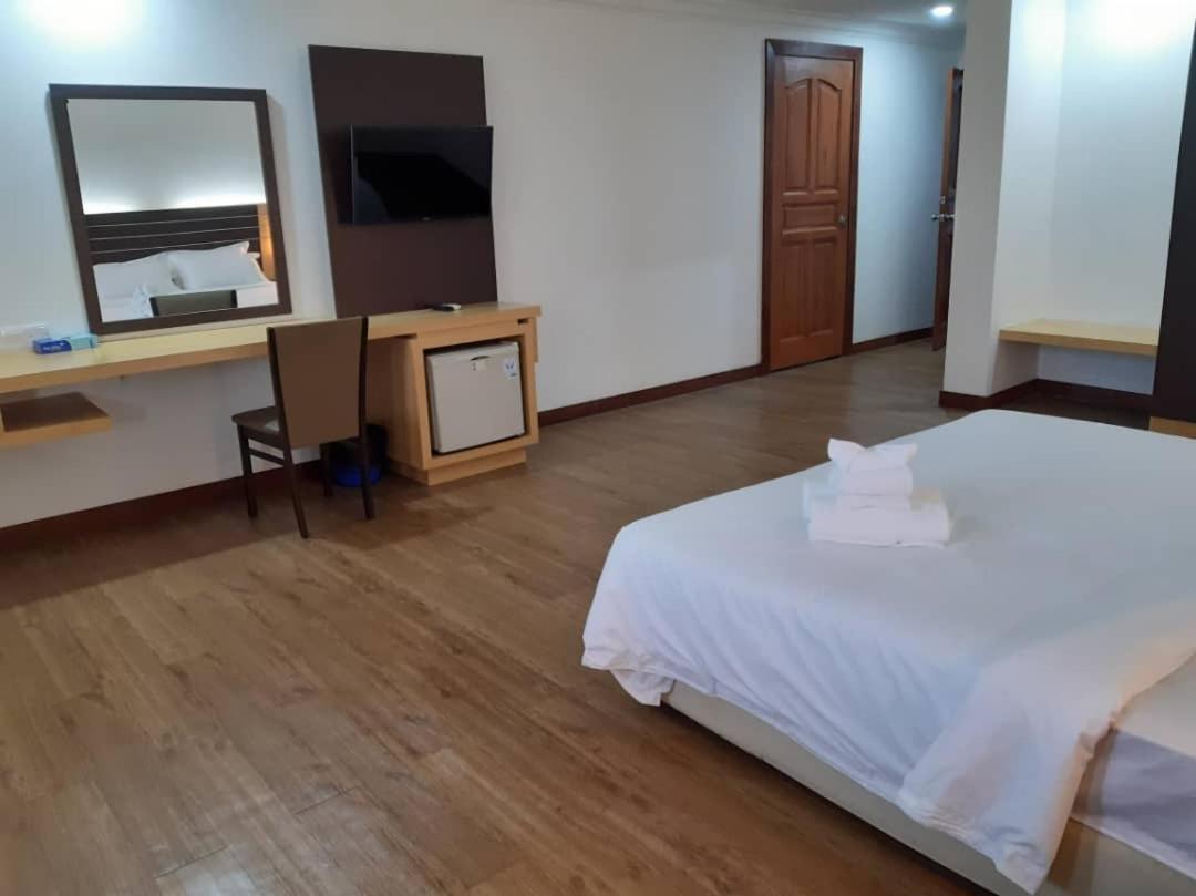 Sara Hotel Λαμπουάν Εξωτερικό φωτογραφία