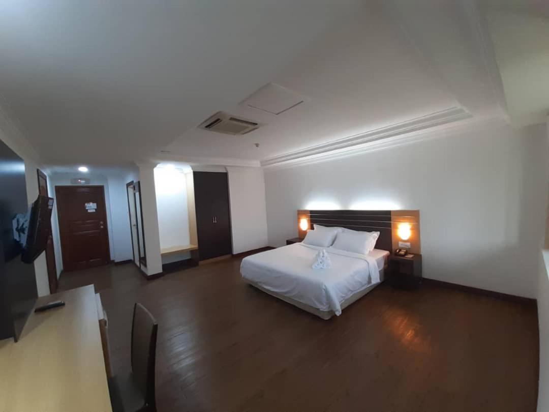 Sara Hotel Λαμπουάν Εξωτερικό φωτογραφία